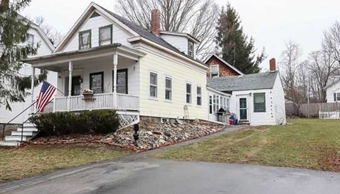 House Under 400k North Andover: 197 High Street.